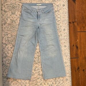 Levi’s 318 Shaping Wide Leg